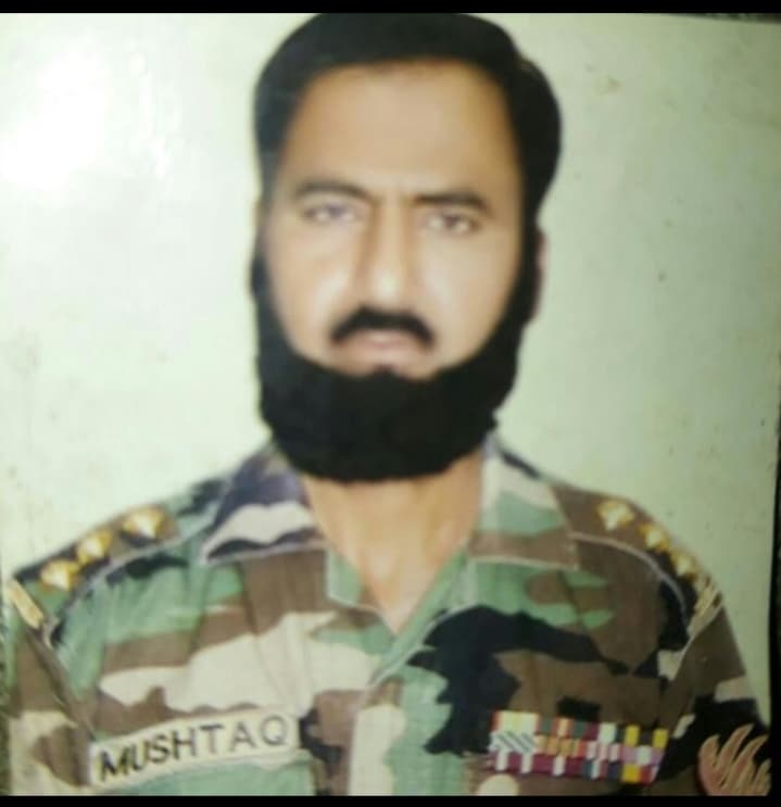 Captain Mushtaq Hussain